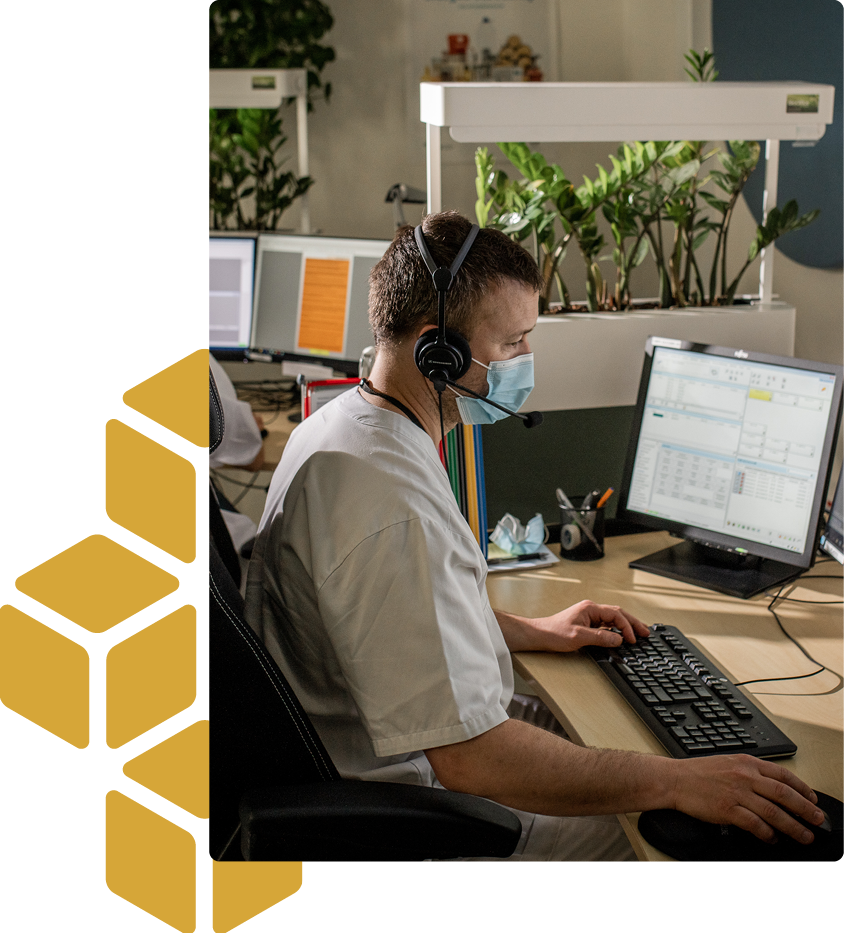 Call centres Hero image